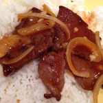 Dinner Idea: Simple stir fried beef with garlic, onion and ginger with a dash of soy sauce. Serve on rice! #wowmoment #asian #whatsfordinner #yum #glutenfree 