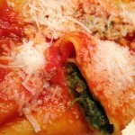 Dinner Idea:Big cannelloni stuffed with ricotta and spinach!#yum #wowmoment #whatsfordinner 