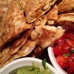 Dinner Idea:Chicken and caramelized onion quesadillas with fresh guacamole, salsa and sour cream. #yum #wowmoment #whatsfordinner #mexicanfoodlove #texmex 
