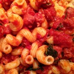 Dinner Idea: Cavatappi noodles with #pork sausage and tomato ragu! The sausage was made with Barolo wine. #wowmoment #whatdfordinner #weekdaysupper #pasta #italianfoodlove #food #yum . Pass the garlic bread!