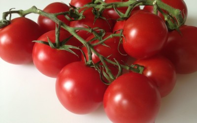 Confidence In The Kitchen: How To Make Tomato Sauce