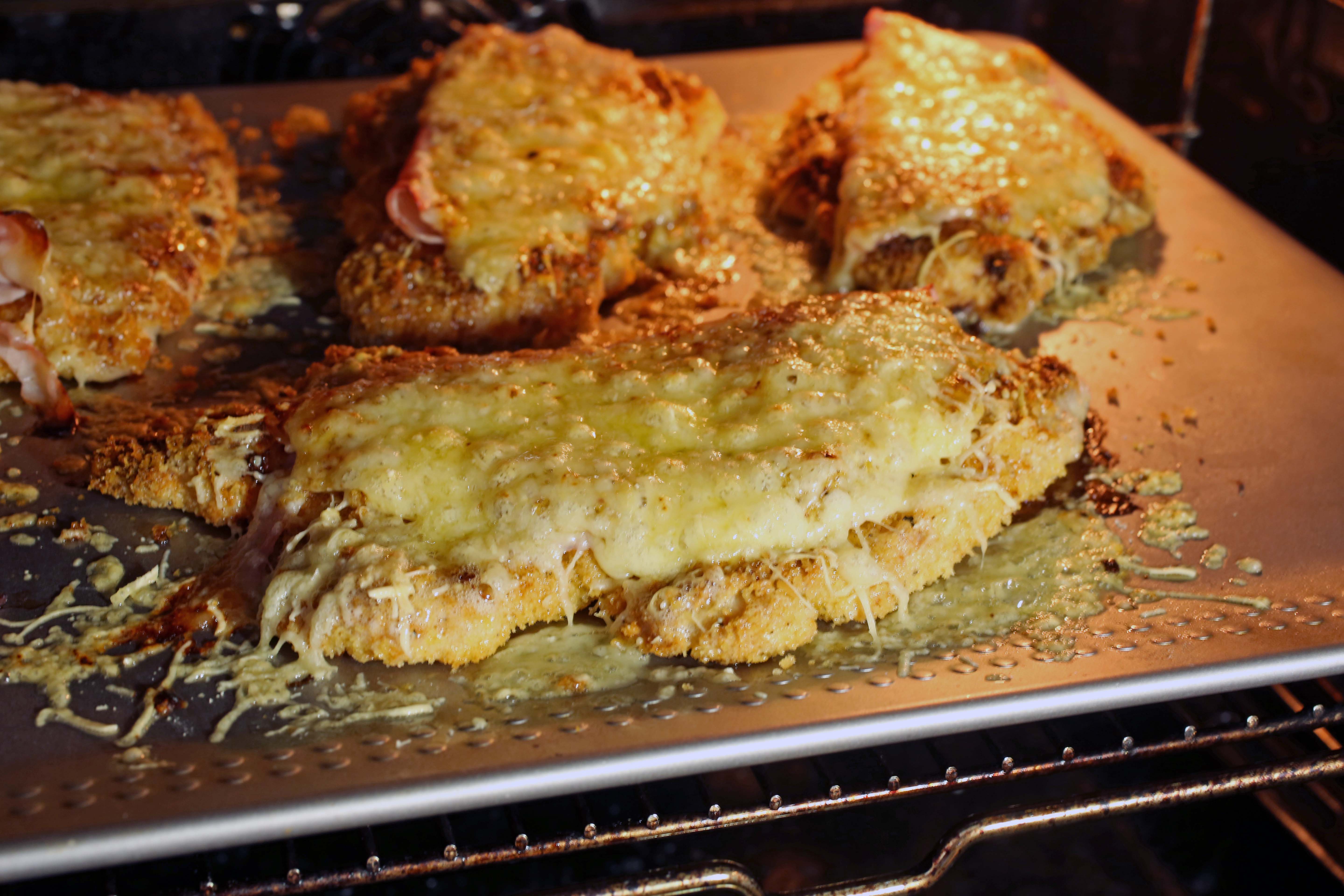 baked chicken cordon bleu