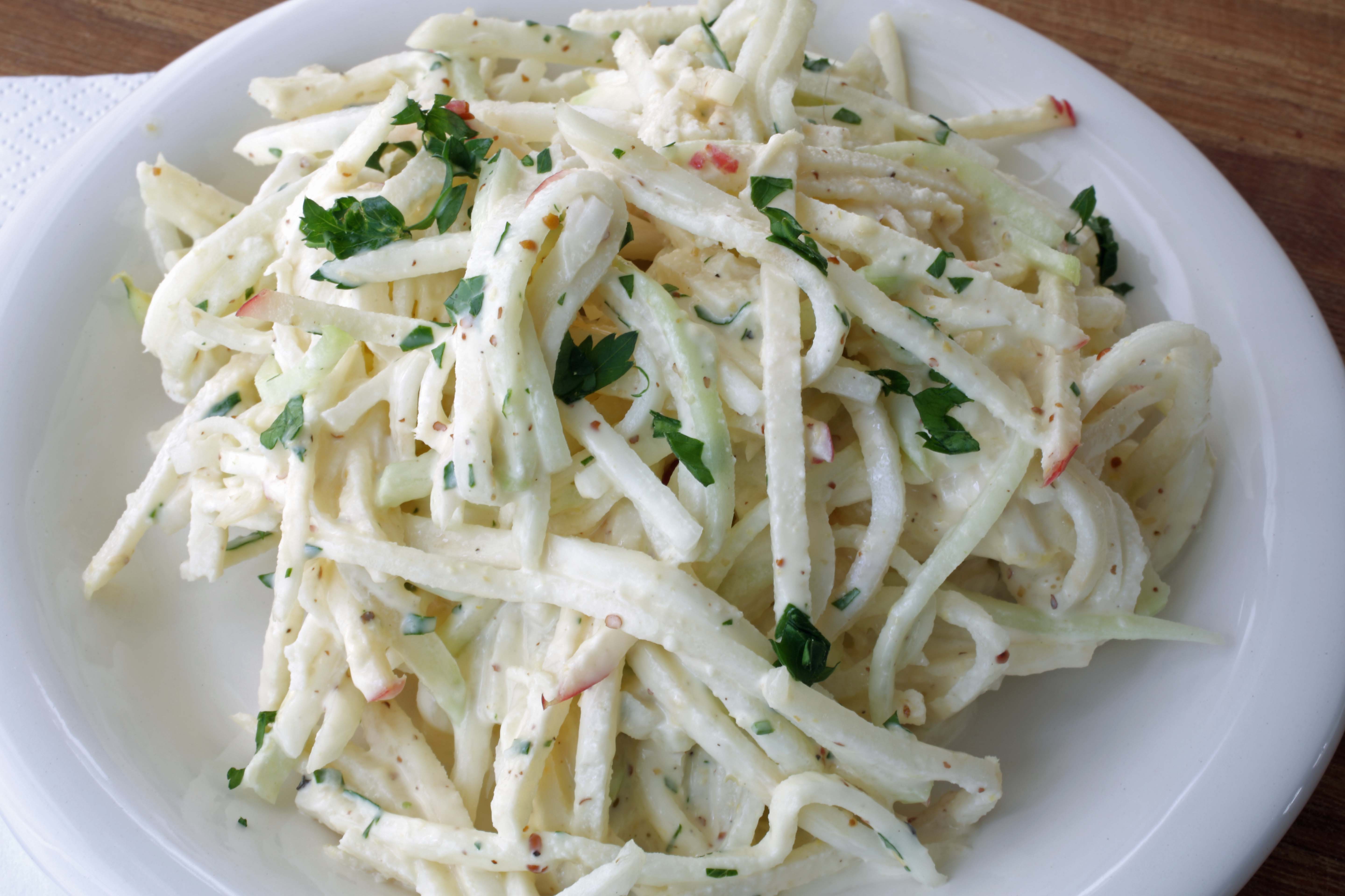 kohlrabi slaw