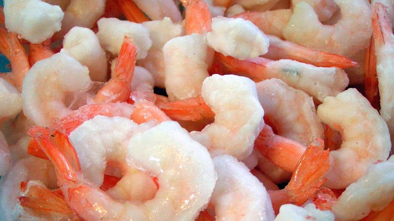 how to cook frozen shrimp