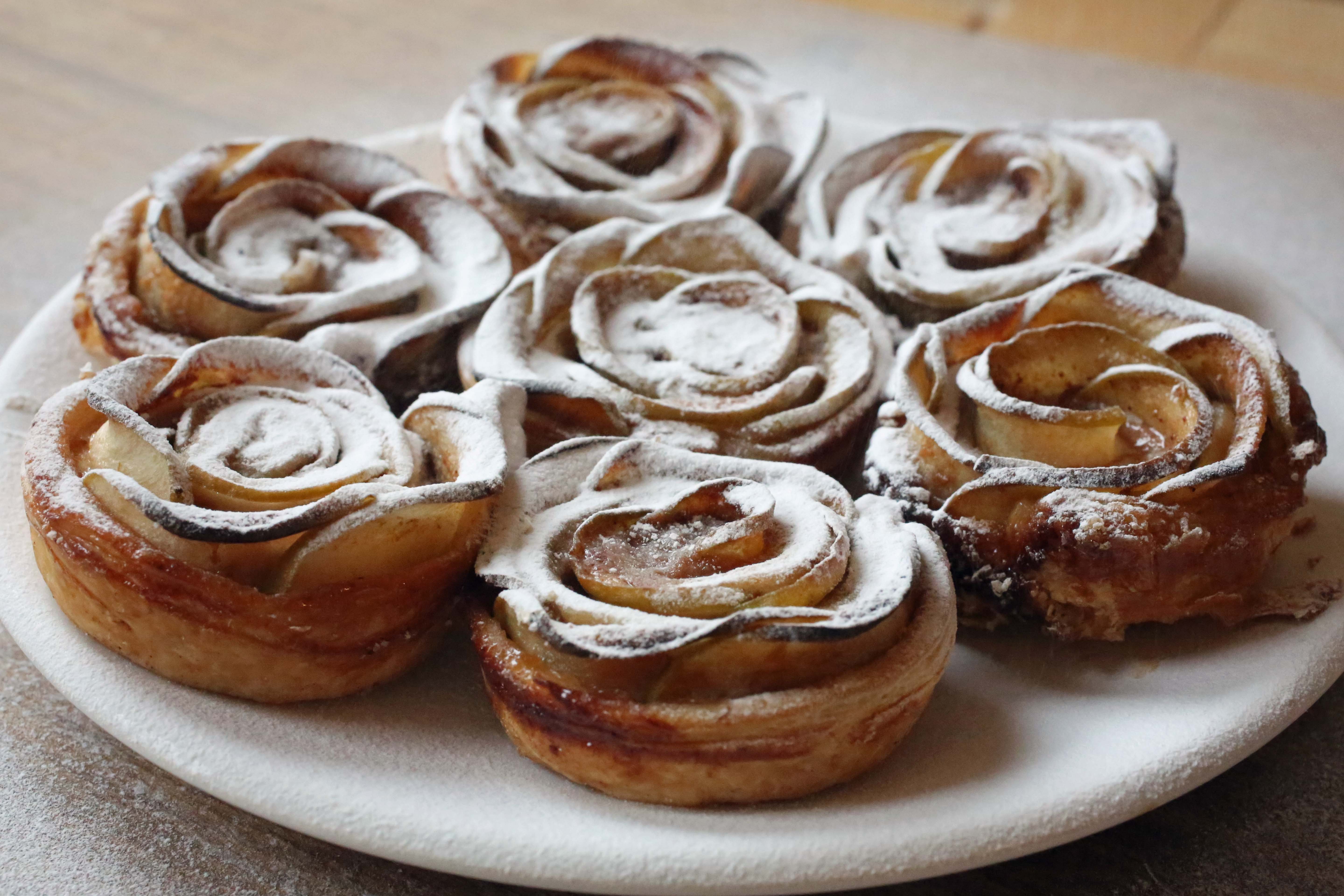 christmas brunch apple roses