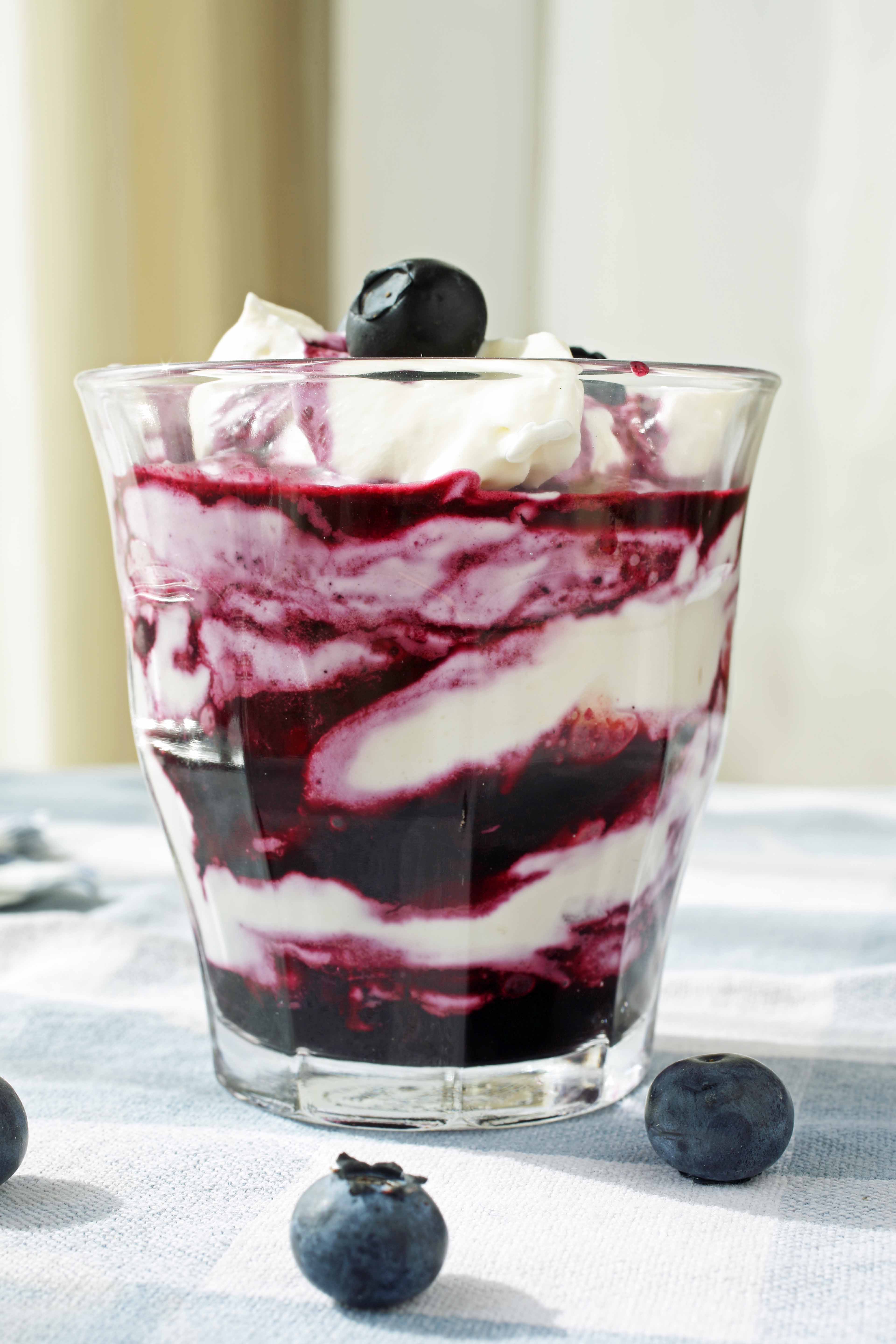 how to Make A Blueberry Fool