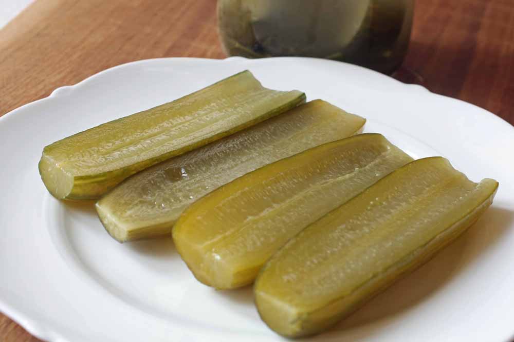 how to make pickles