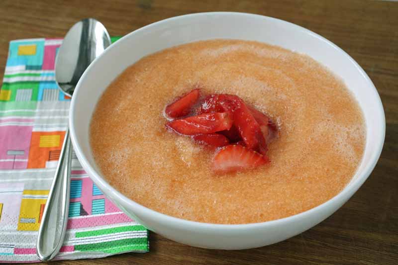 how to make cantaloupe soup