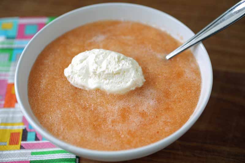 how to make cantaloupe soup