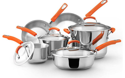 Starting Out: What Should be in Your Starter Kitchen Set?